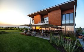 Weinzuhause Hotel-Restaurant-Vinothek